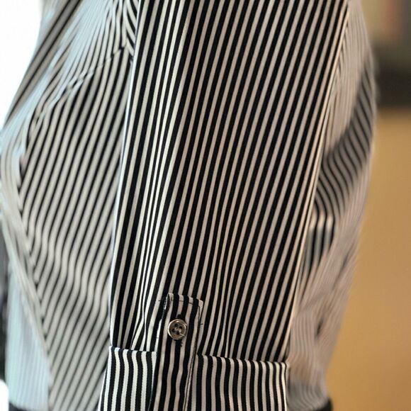 🦋MllE Gabrielle Shirt dress versatile black and white casual business size S EUC - Picture 8 of 13